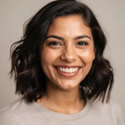 Ana R.